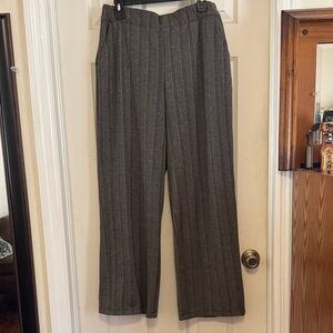 Max Studio Gray Striped Trousers